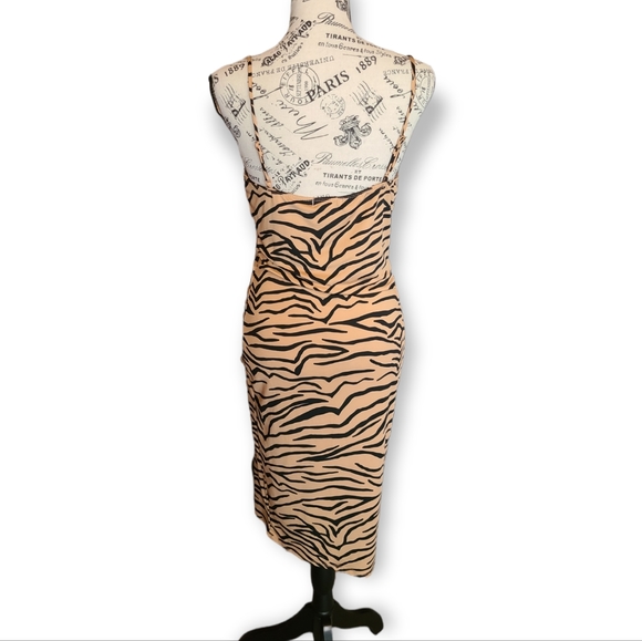 Fashion Nova Danger Zone Tiger Print Midi Bodycon Dress Tan Brown Large NEW NWT - Picture 5 of 7